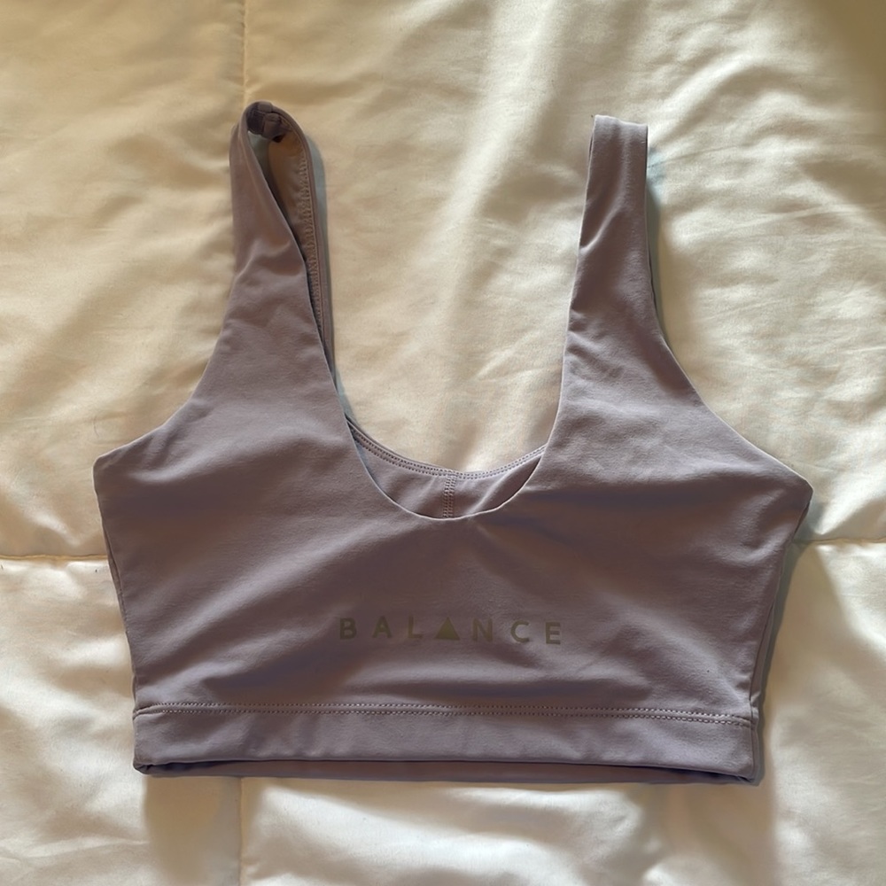 Balance athletica sports bra - Picture 2 of 10